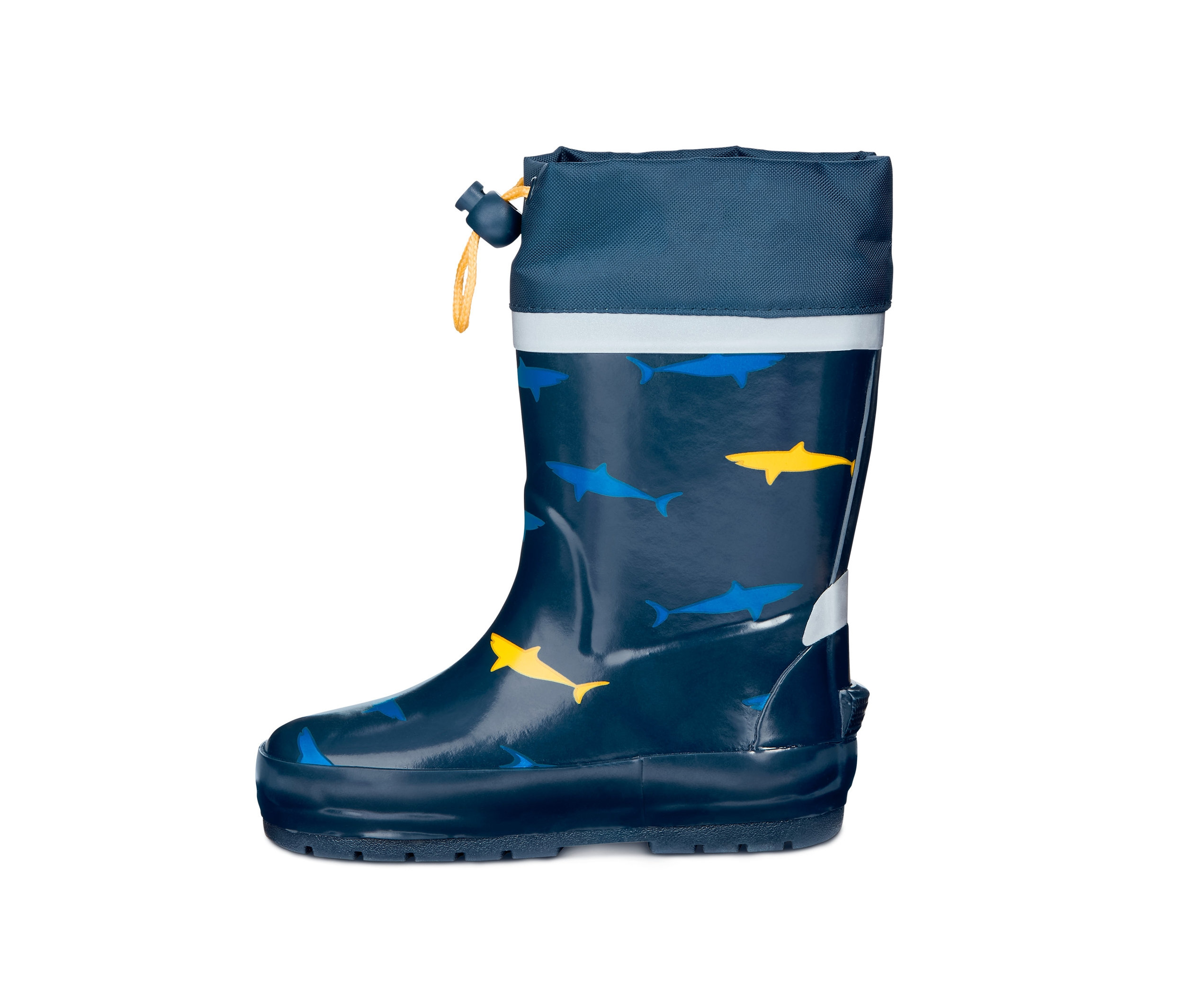Niebieski dziecięcy kalosz z żółtymi i niebieskimi rekinami.