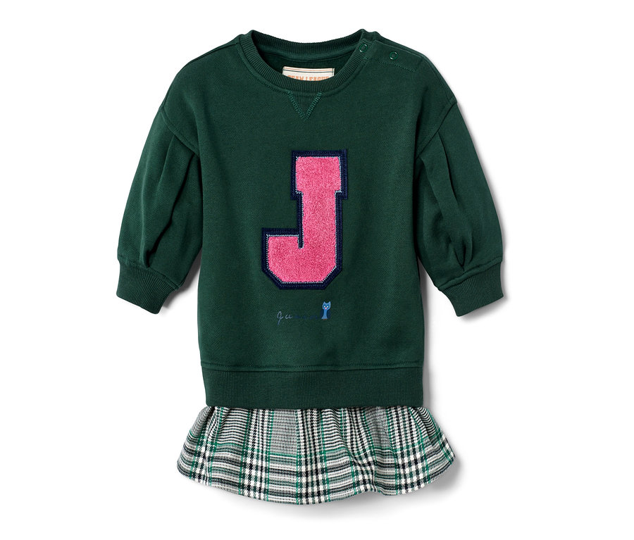 Zielona sukienka w kratę z różową literą J.