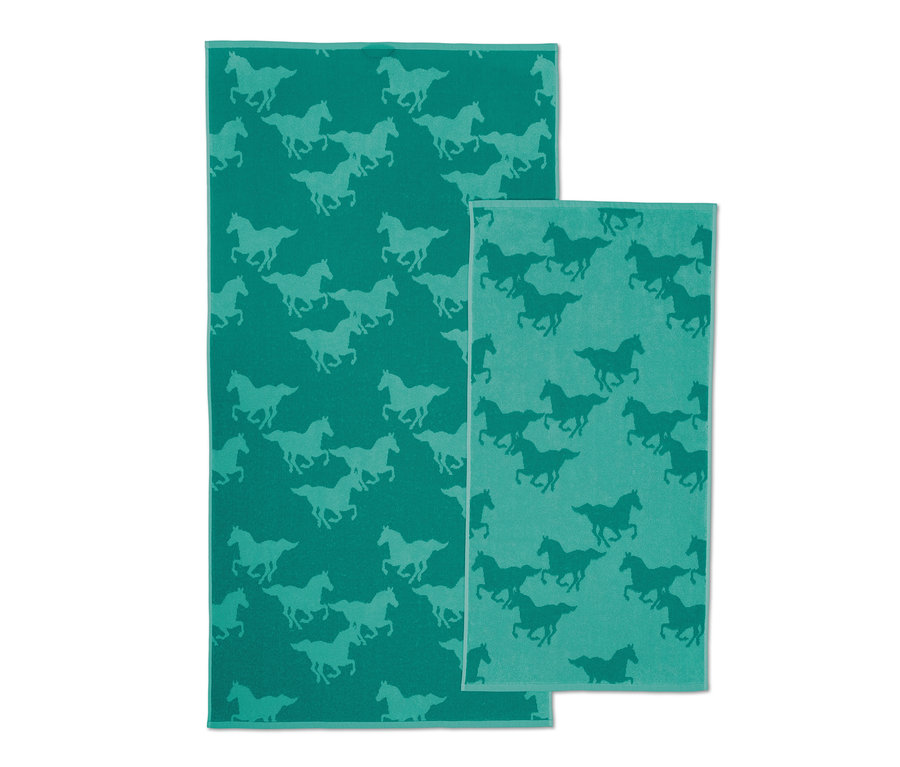 Zestaw ręczników w konie.