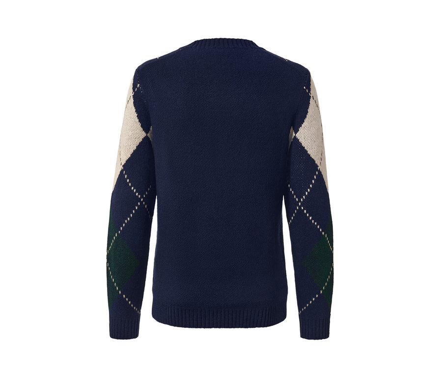 Granatowy sweter z dzianiny z wzorem w romby na rękawach.