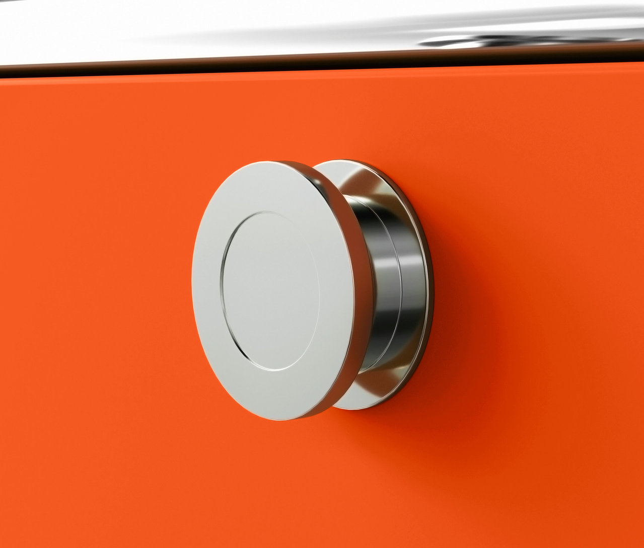 Zbliżenie na pomarańczowy kontener na kółkach „CN3” z 3 szufladami i srebrnym uchwytem.