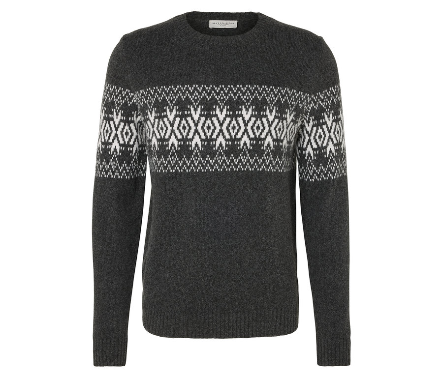 Szary sweter z białym wzorem.