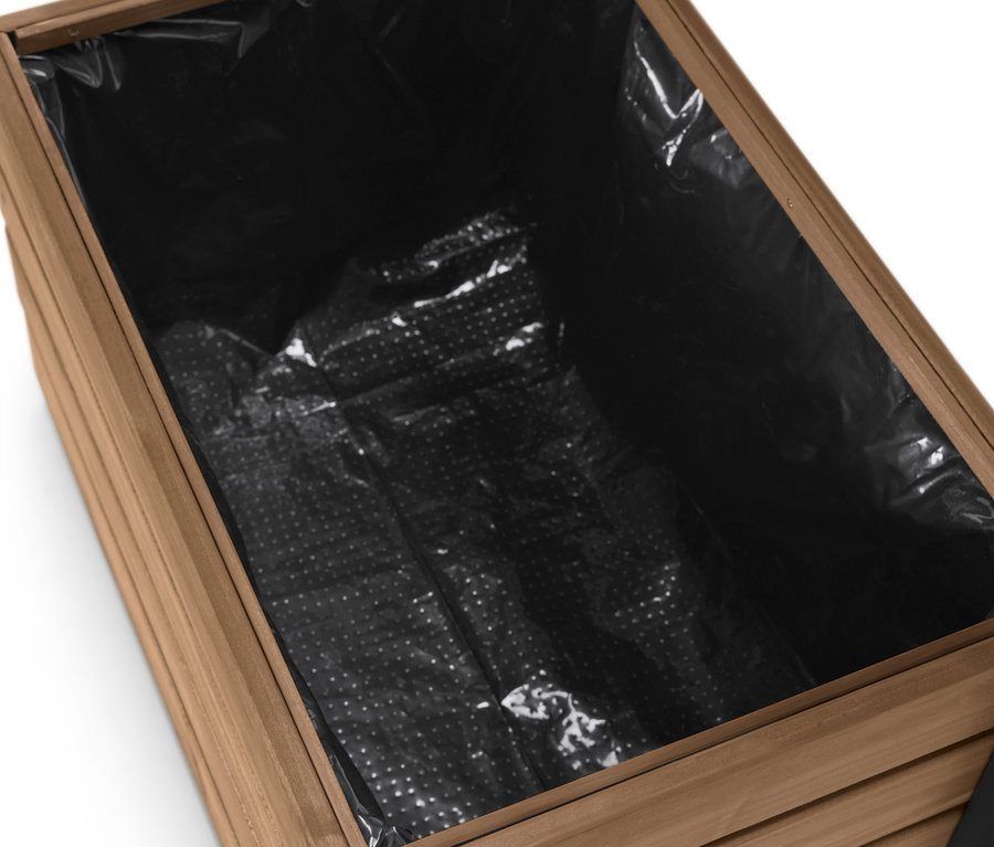 Zbliżenie na górną część regału z donicami Elin z czarną wkładką.