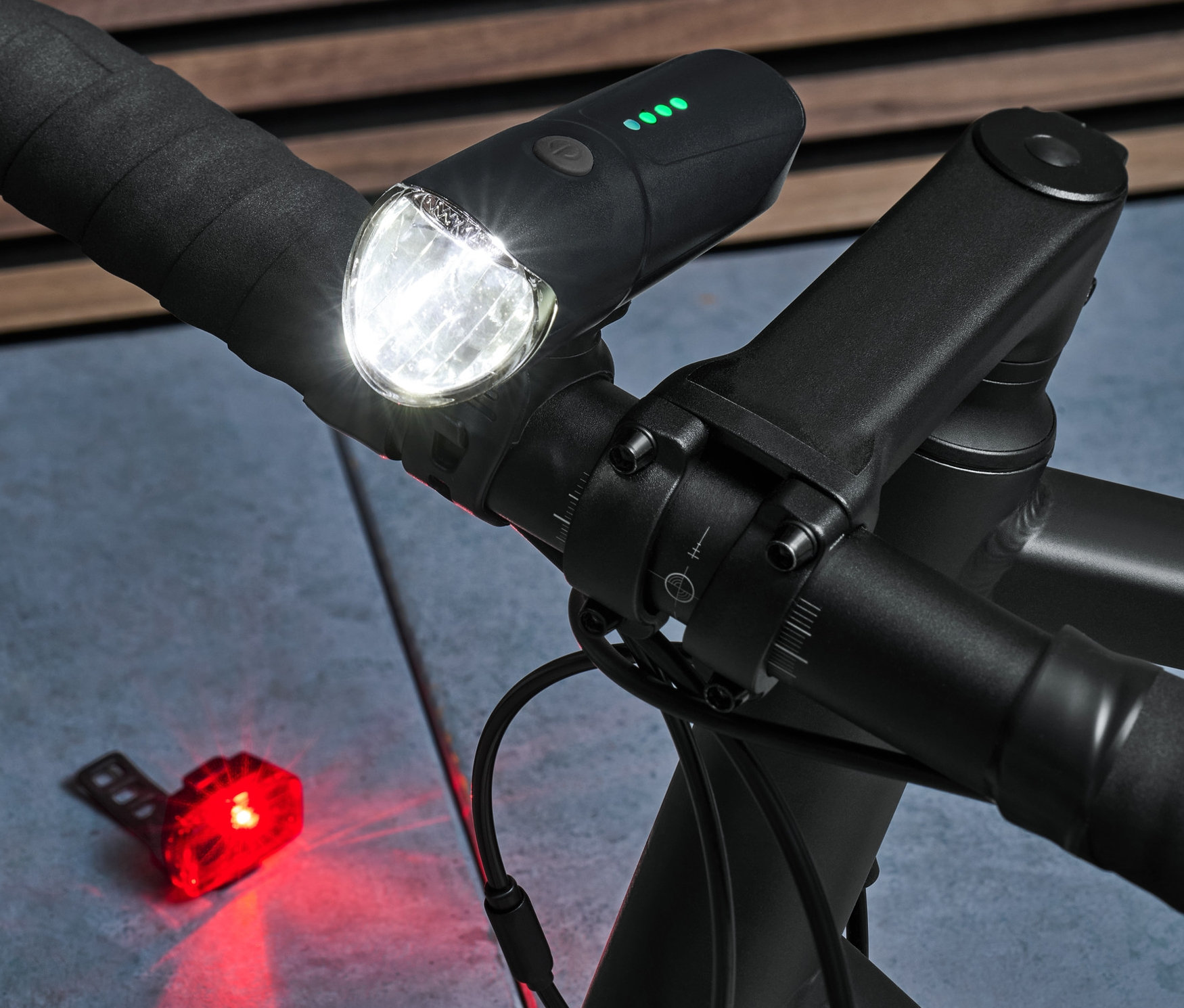 Tchibo - Zestaw lampek rowerowych - kolor: czarny