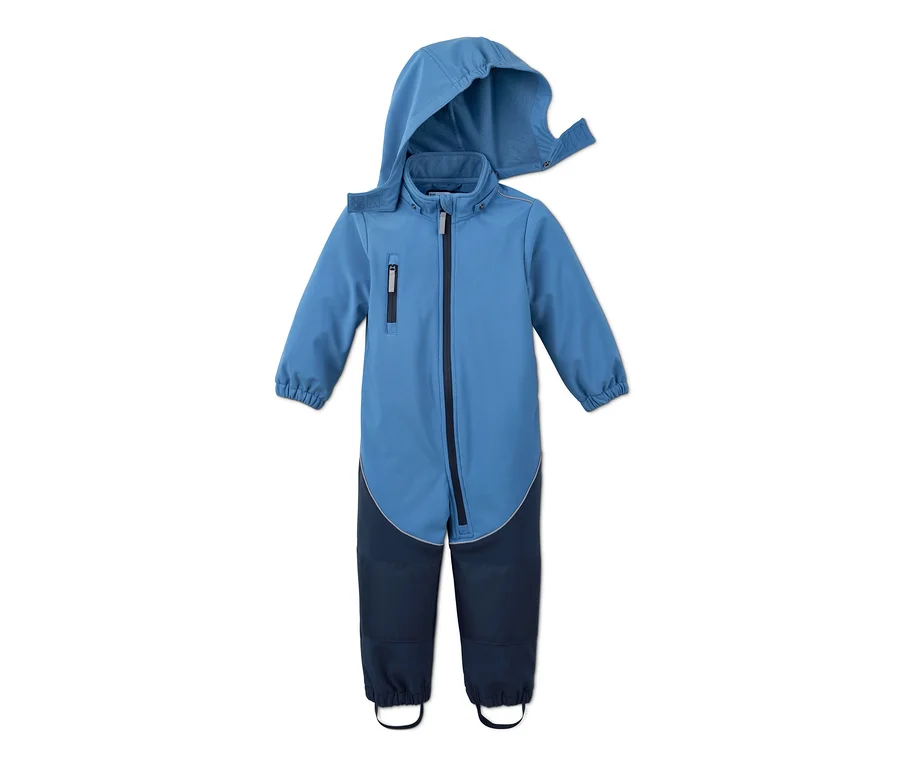 Błękitny kombinezon softshell z materiału z recyklingu z granatowymi detalami.