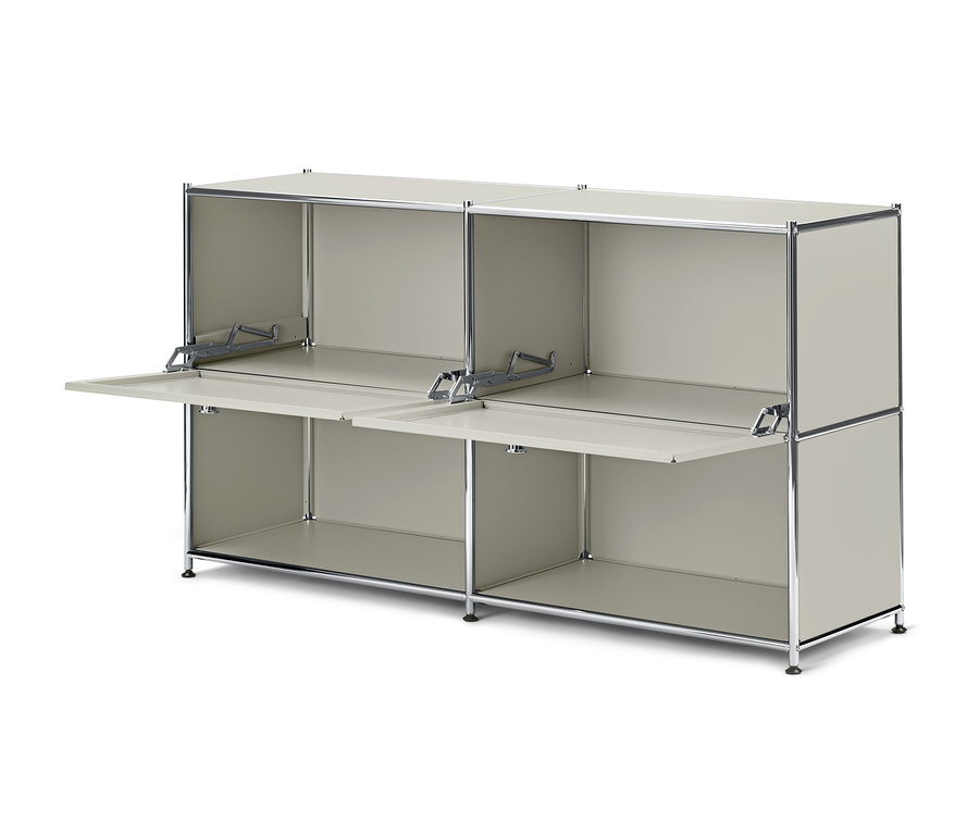 Jasnoszara szafka typu sideboard „CN3” z 2 parami drzwi do indywidualnego rozmieszczenia.