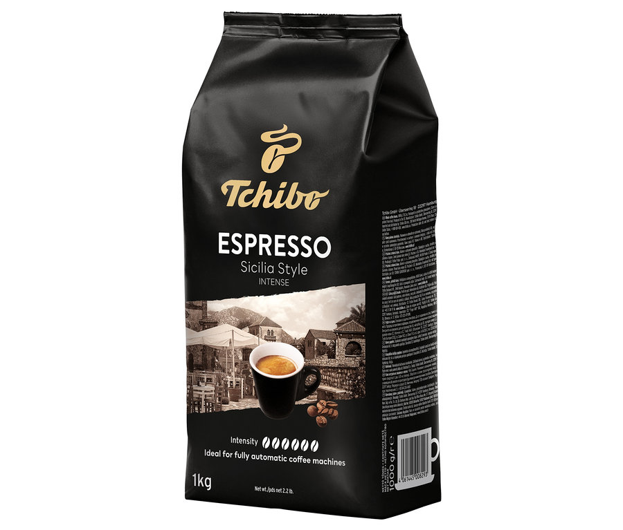 Czarne opakowanie kawy ziarnistej Tchibo Espresso Sicilia Style, 1 kg.