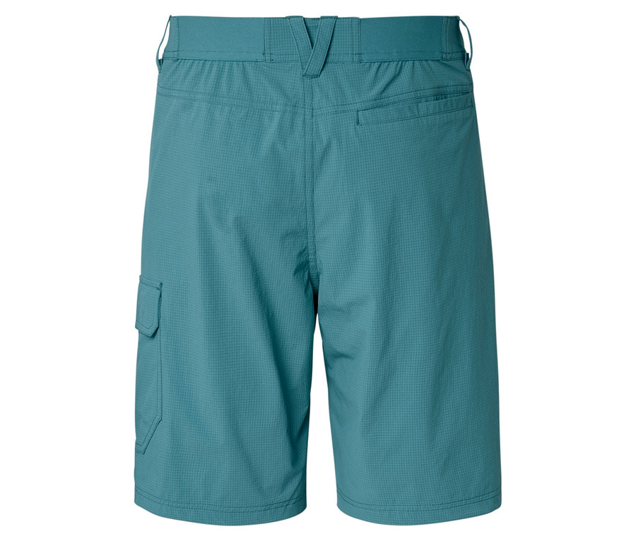 Widok z tyłu turkusowych szortów z kieszenią na lewej nogawce.