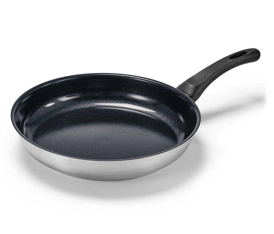 Patelnia ze stali nierdzewnej z powłoką ceramiczną o średnicy 28 cm.