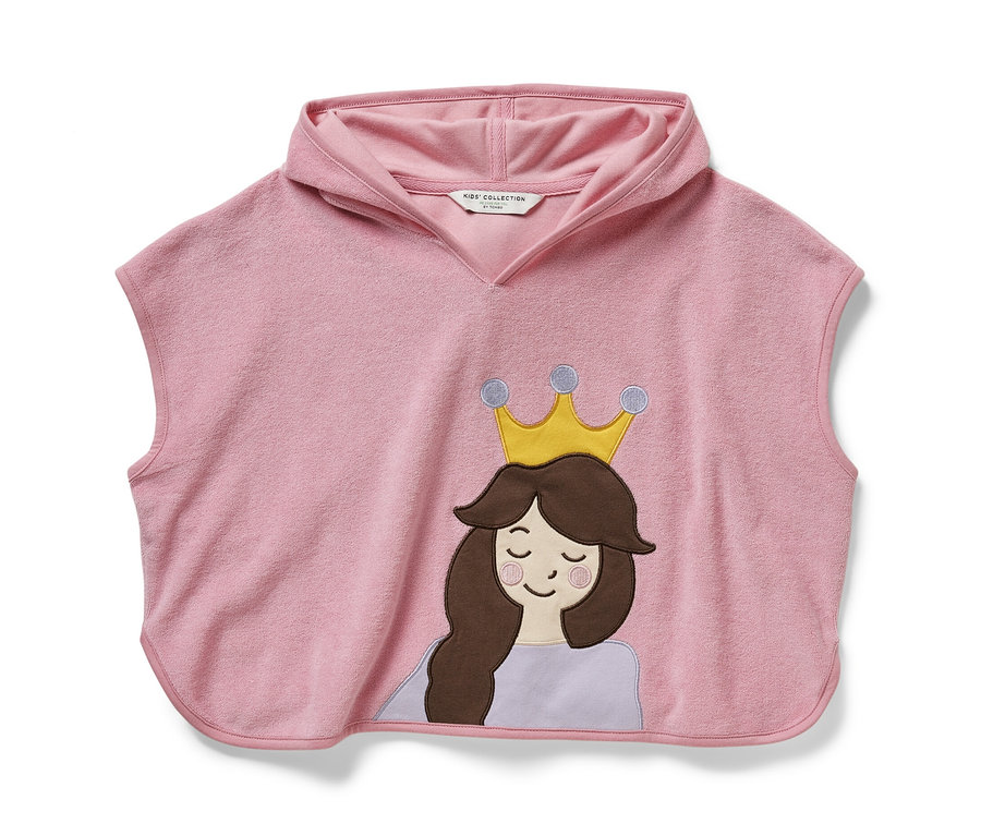 Różowe ponczo z tkaniny frotté z kapturem i aplikacją księżniczki.