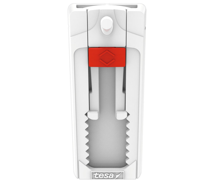 Zbliżenie białego podajnika taśmy Tesa z czerwonym akcentem na białym tle.