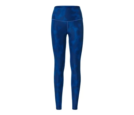 Niebieskie legginsy sportowe.