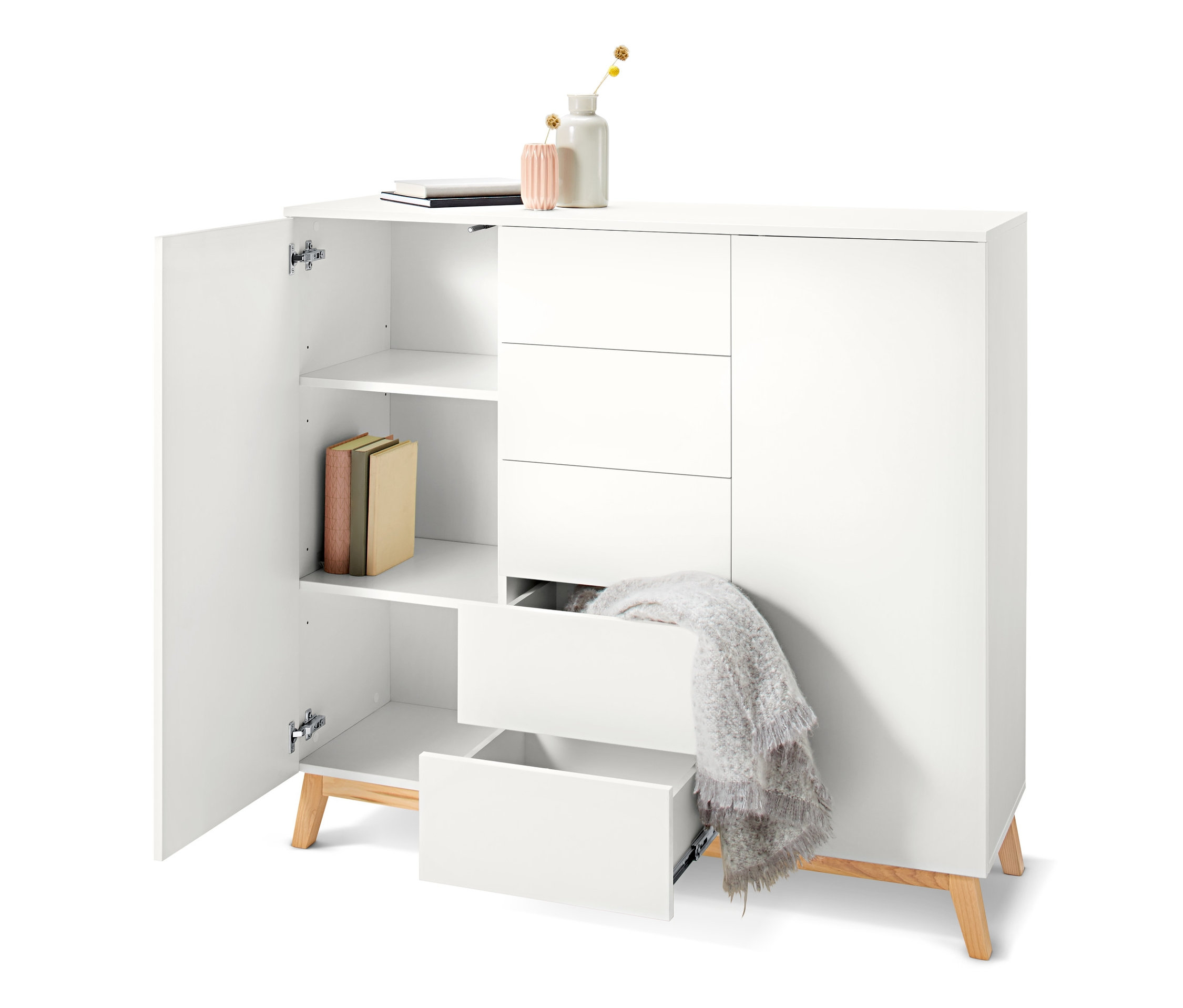 Otwarta biała szafa typu highboard z półkami i szufladami.