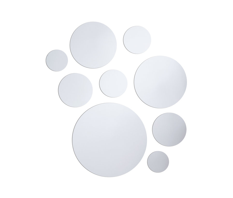 Dziewięć samoprzylepnych naklejek lustrzanych o różnych rozmiarach w okrągłym układzie.