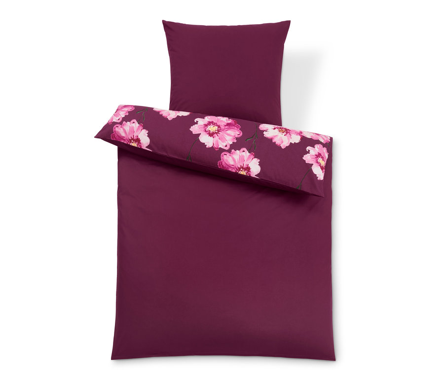 Śliwkowa pościel bawełniana premium: poszwa na kołdrę i poduszka z kwiatowym obramowaniem.