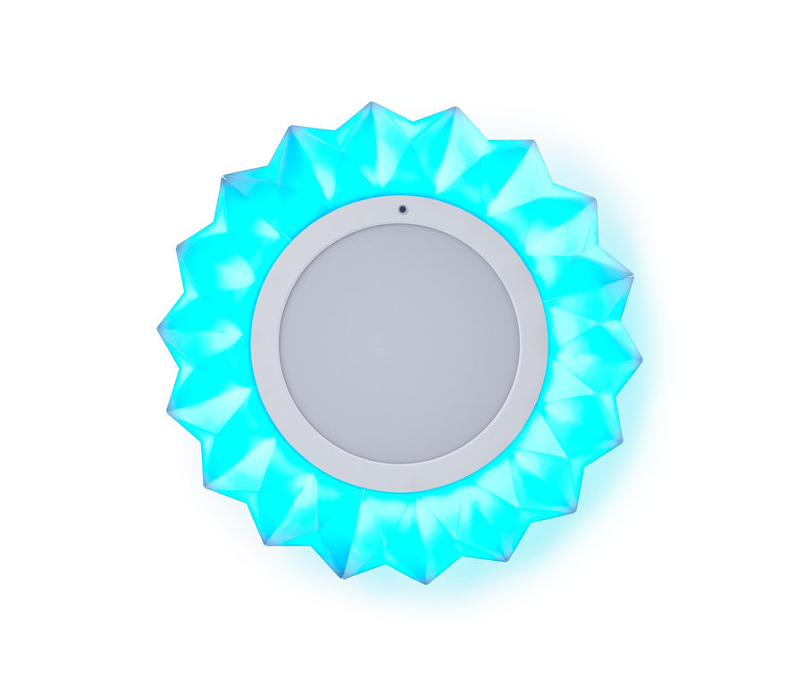 Lampa ścienna i sufitowa LED na białym tle.