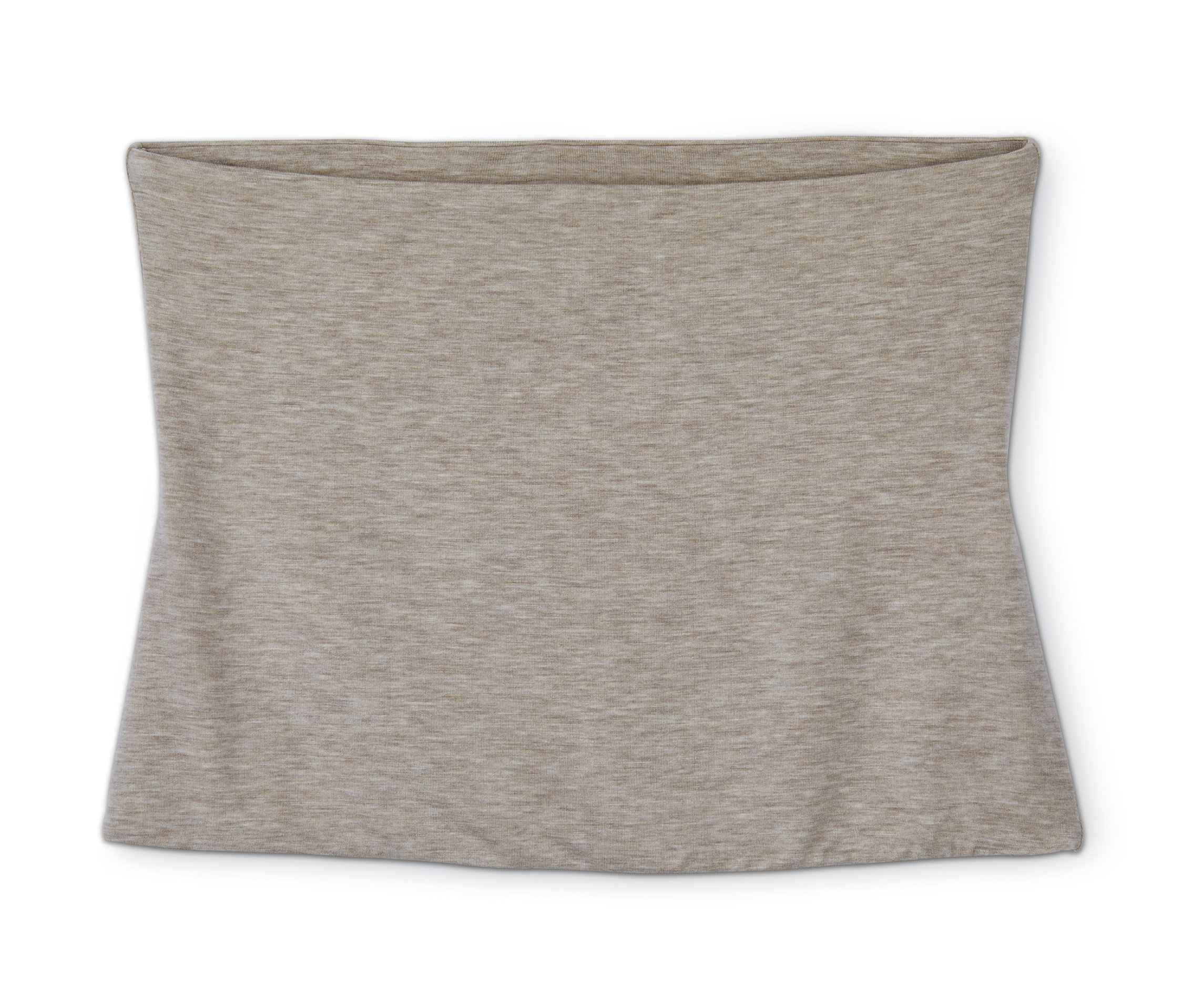 Beżowy ocieplacz na nerki na białym tle.