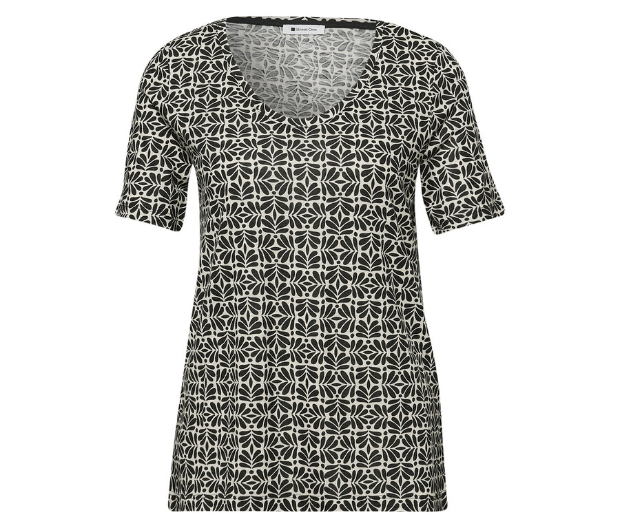 Koszulka Street One ma czarno-biały wzór i dekolt w serek.