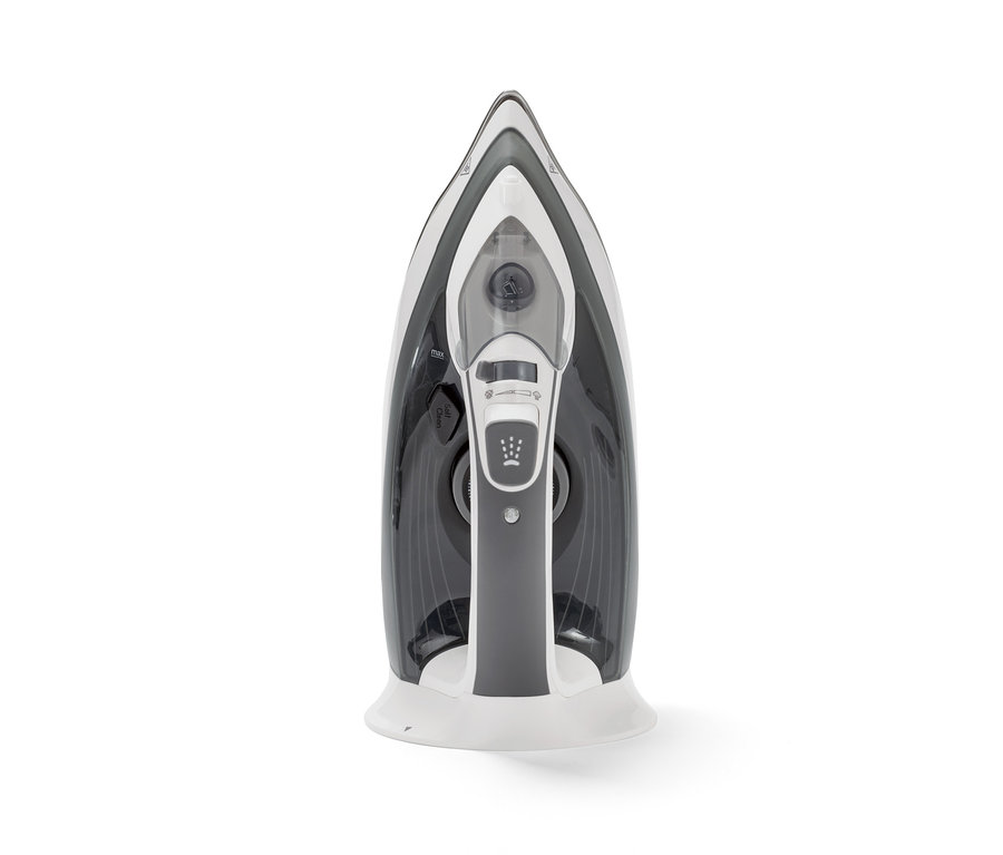 Zbliżenie na bezprzewodowe żelazko parowe.