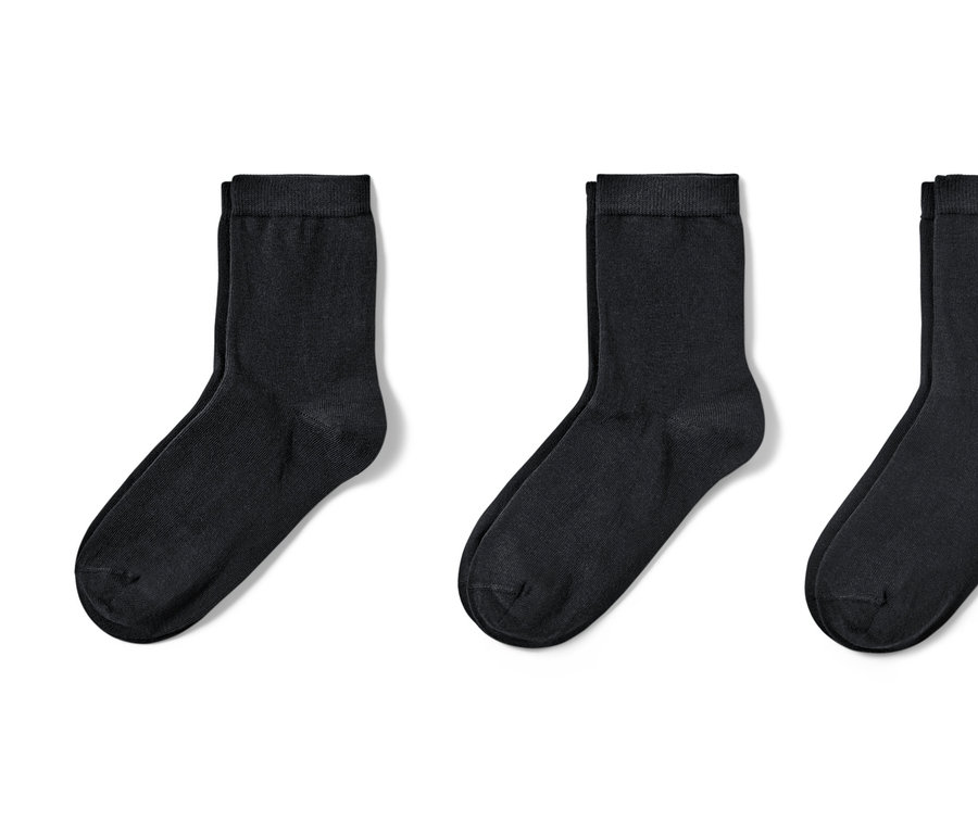 Czarne skarpety, 3 pary.