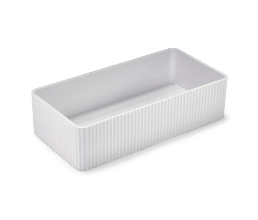 Biały pojemnik do przechowywania.