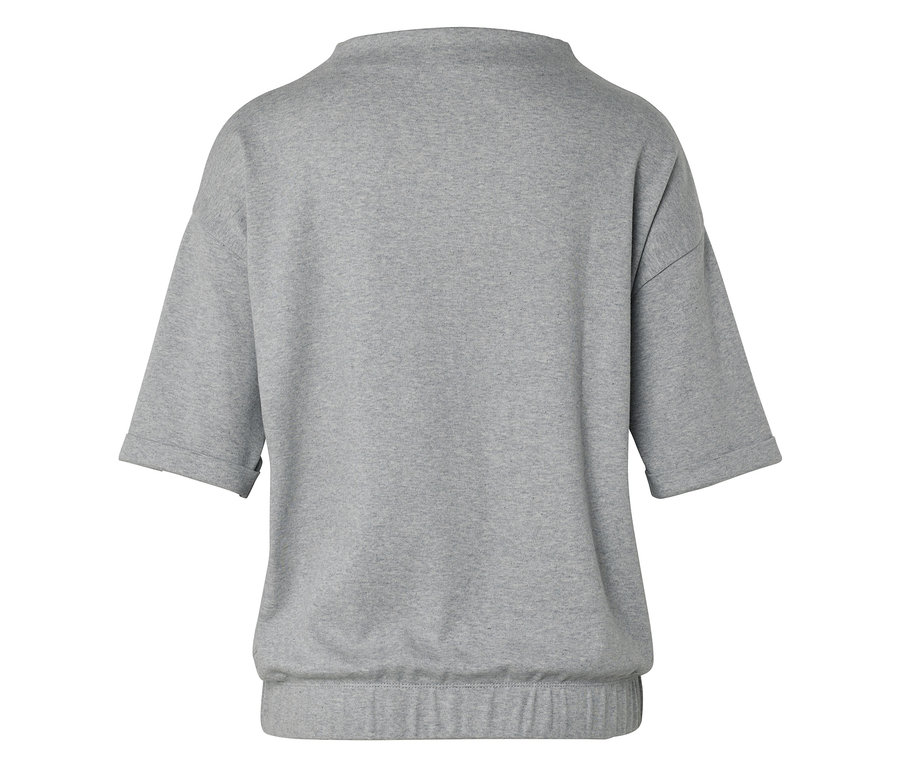 Widok z tyłu szarej koszulki z krótkimi rękawami i ściągaczem u dołu.