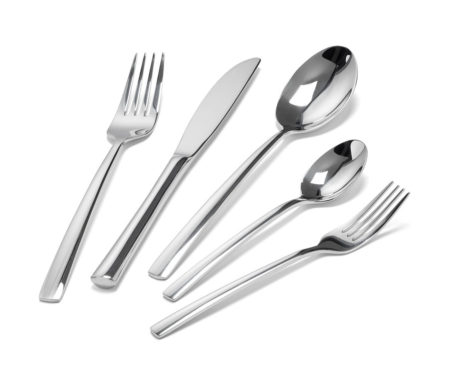 Zestaw sztućców, 20-częściowy, w kolorze stali szlachetnej, z dwoma widelcami, nożem i dwiema łyżkami.