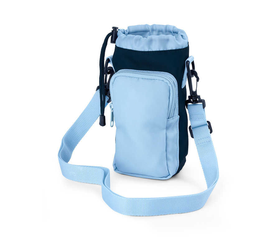 Niebieska torba na ramię na butelkę.