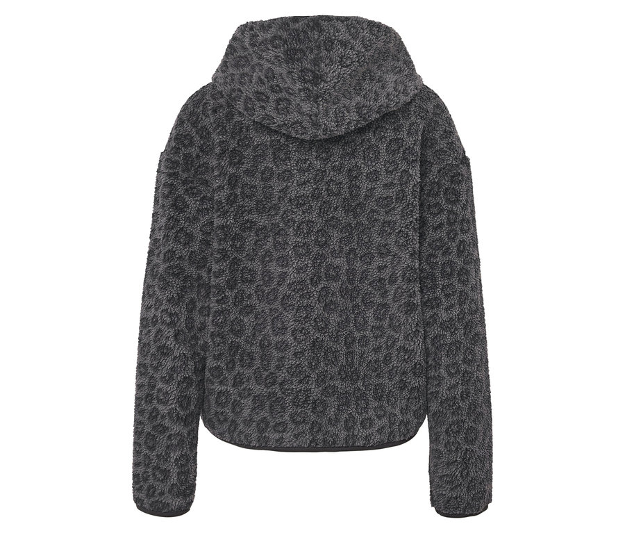 Widok z tyłu szarej, kudłatej bluzy z kapturem we wzór zwierzęcy.