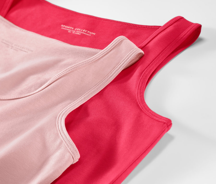 Dwa topy: bladoróżowy i różowy.