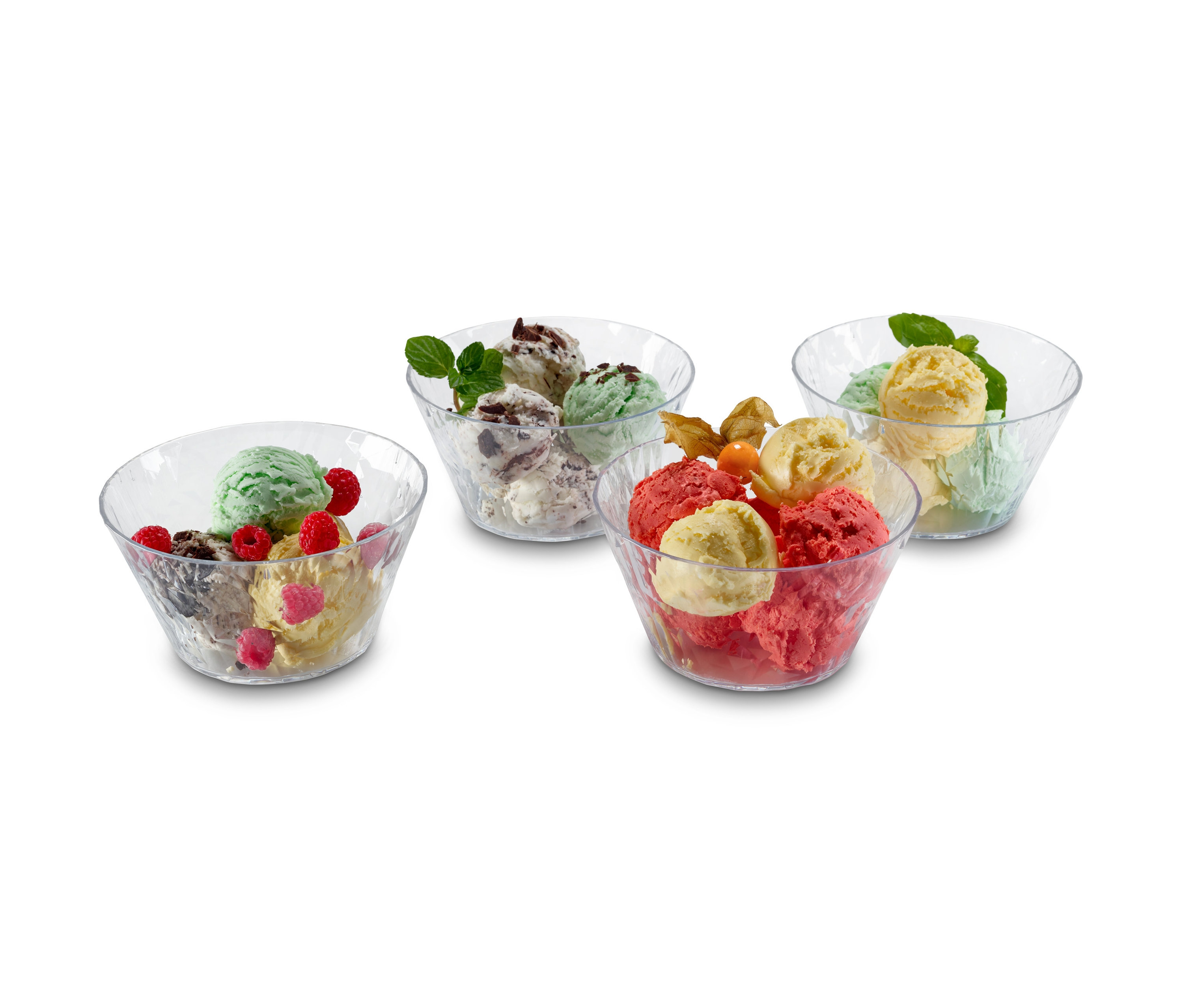 Cztery miski z różnymi smakami lodów i dekoracjami.