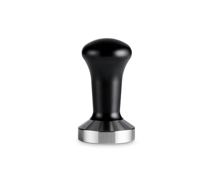 Czarny tamper.