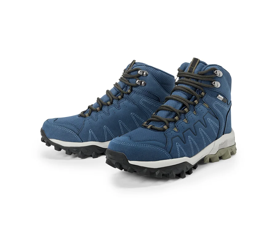 Dwa niebieskie buty trekkingowe ze szarymi sznurowadłami i czarną podeszwą.
