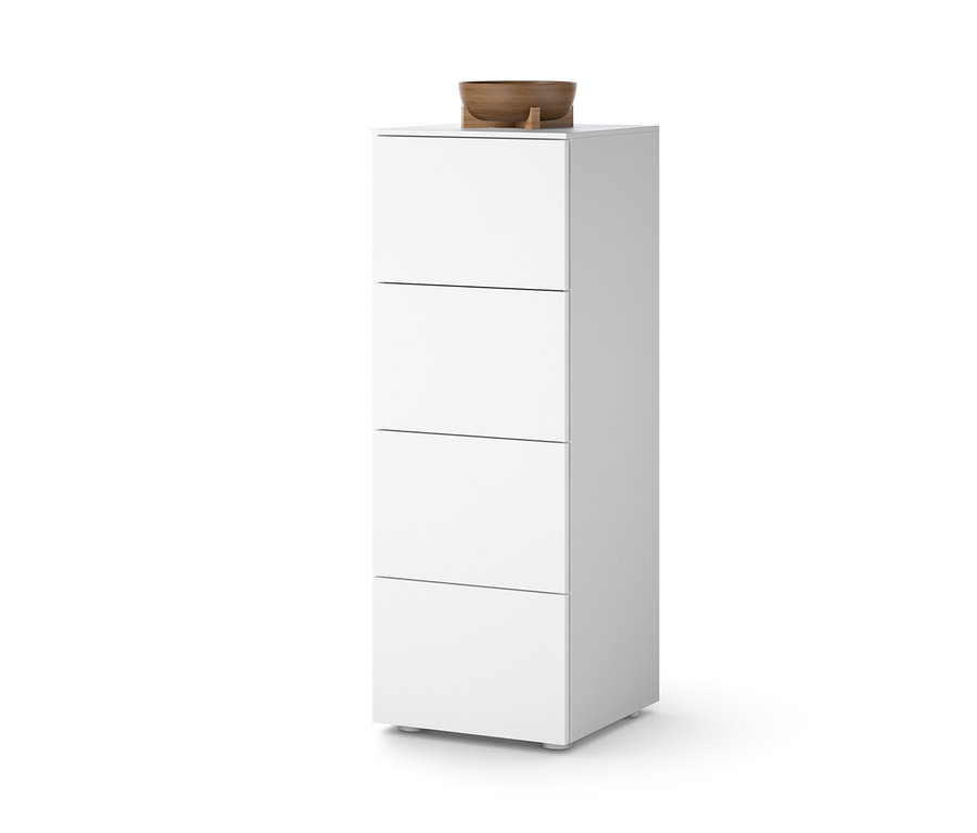 Biała komoda z czterema szufladami i drewnianą misą na górze.