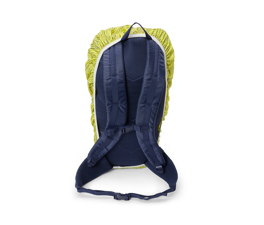 Plecak z pokrowcem przeciwdeszczowym.