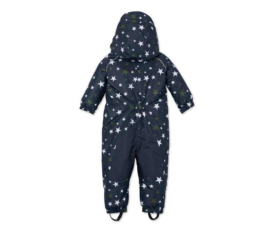 Szczegółowy widok z tyłu kombinezonu zimowego w gwiazdy.