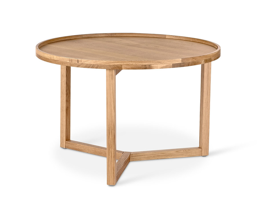 Okrągły stolik na białym tle.