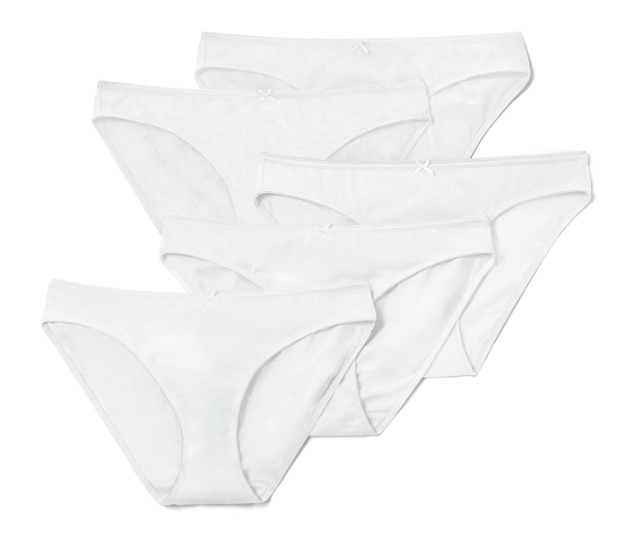 Pięć par białych fig.