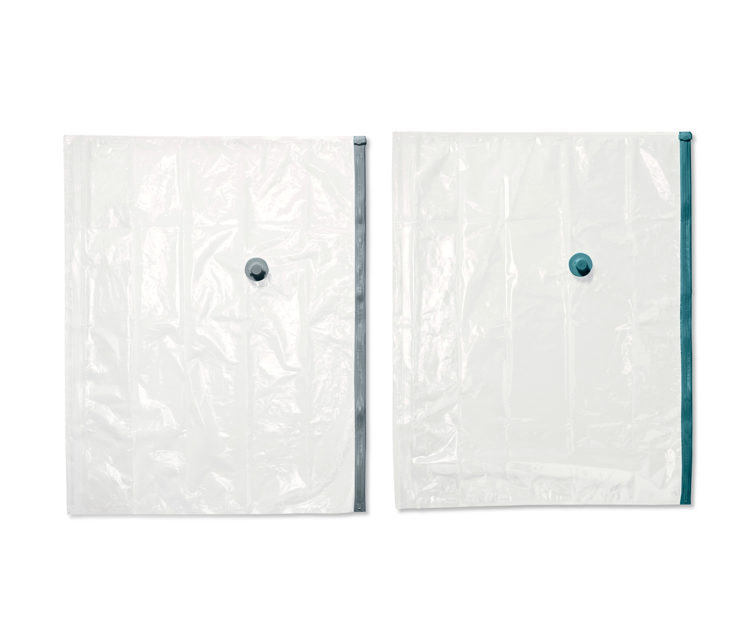 Dwa duże worki próżniowe.