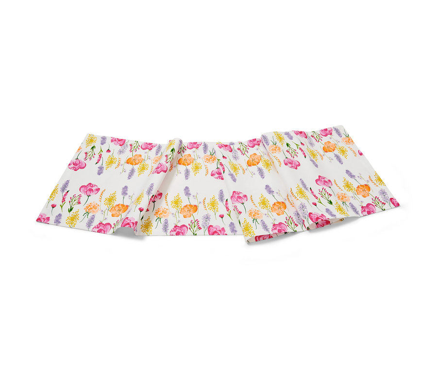 Bieżnik, biały z kwiatowym nadrukiem.