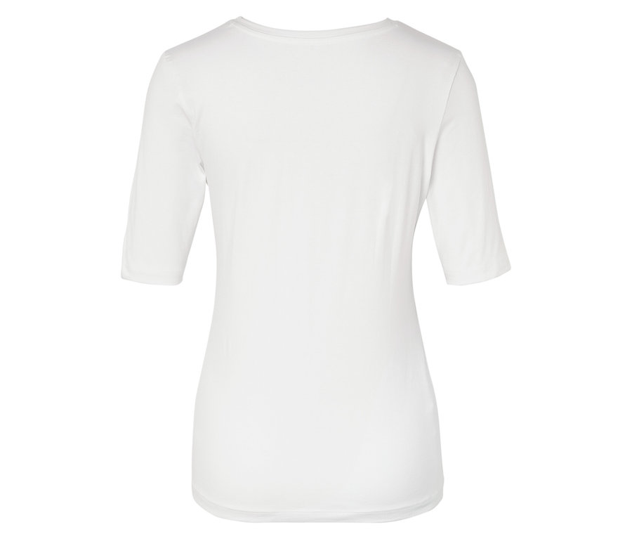 Biała koszulka z krótkim rękawem z tyłu.