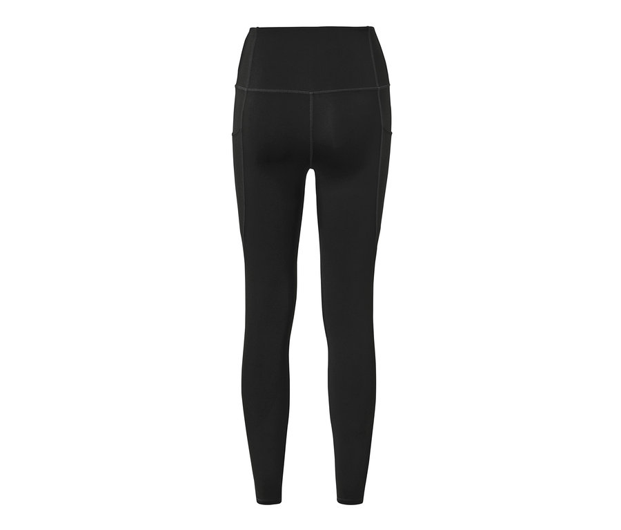 Czarne legginsy sportowe.