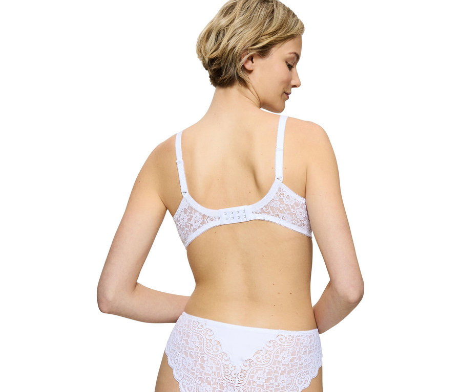 Widok z tyłu kobiety w białej koronkowej bieliźnie.