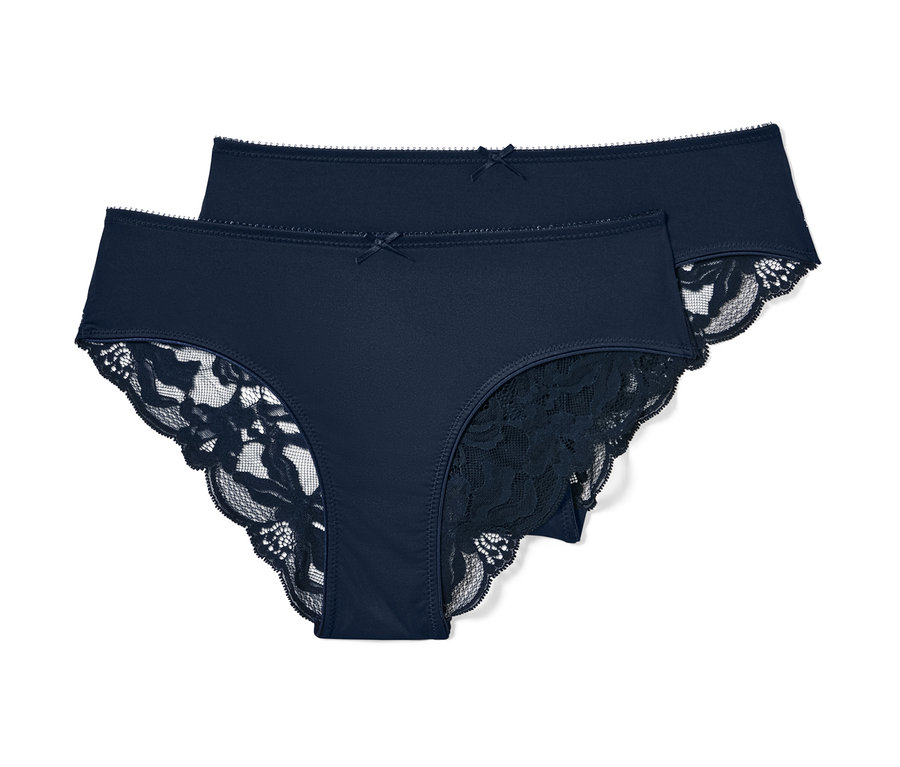 Dwie pary niebieskich fig brazylijskich z koronką.