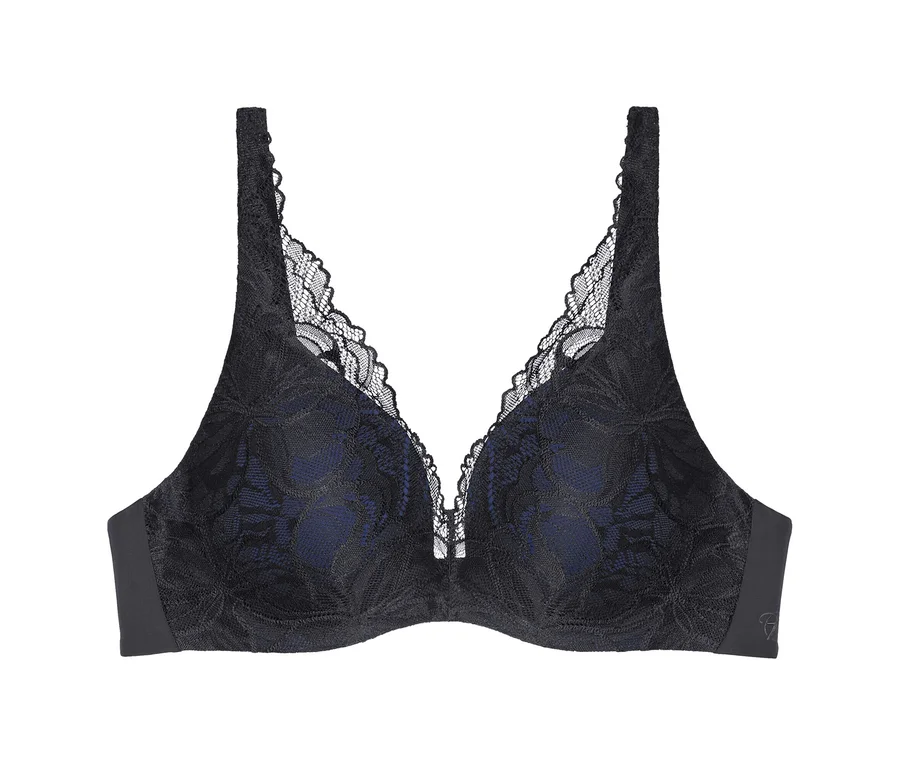 Czarny koronkowy biustonosz Triumph Body Makeup Illusion Lace WP.