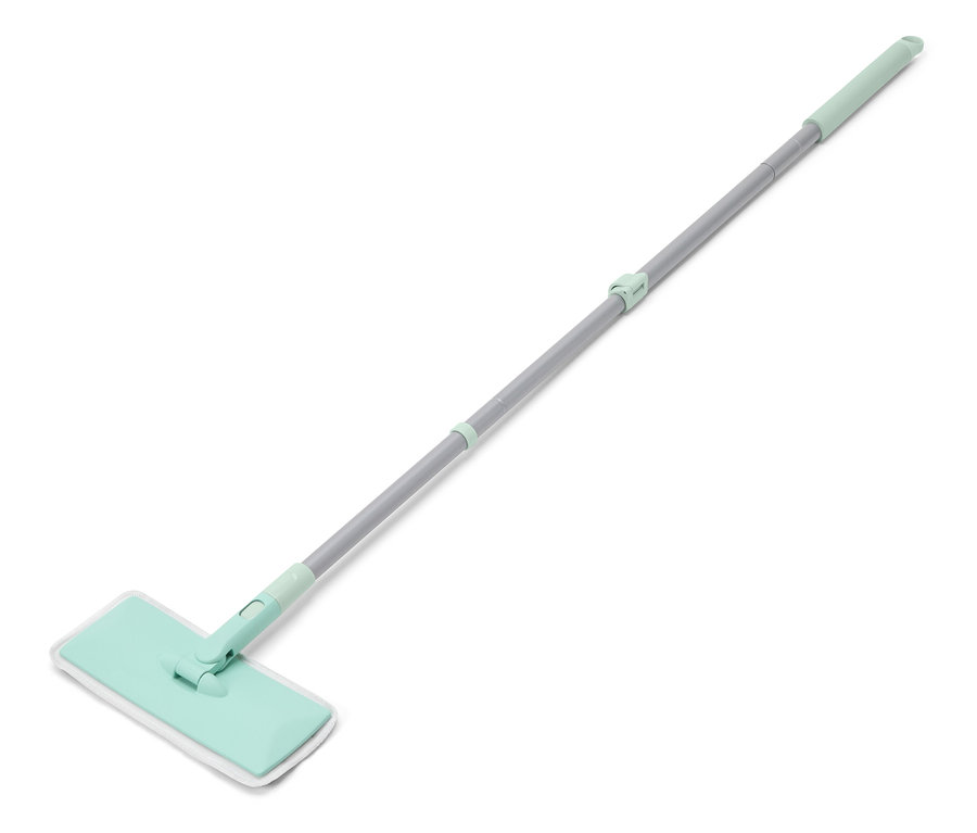 Mop z teleskopowym drążkiem i jasno niebieską głowicą czyszczącą na białym tle.