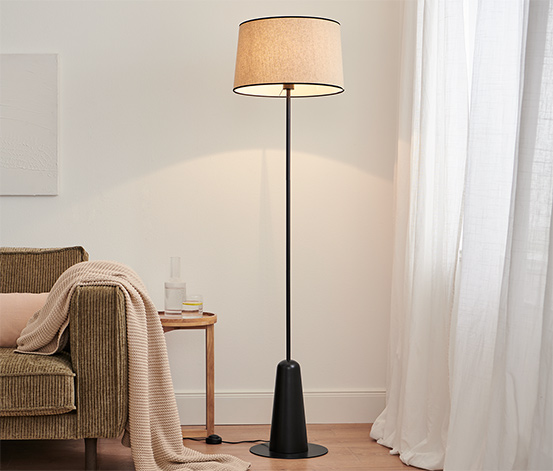 Lampa stojąca z tekstylnym kloszem, czarna