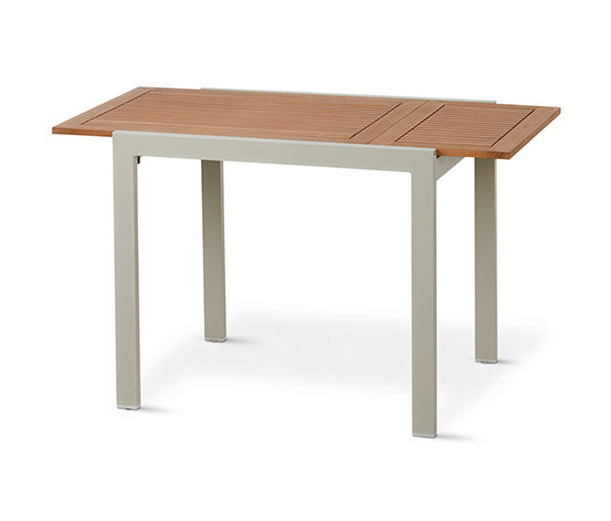 Rozsuwany stół »Liska« o kompaktowych wymiarach