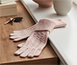 Rękawiczki z dzianiny z wzorem warkoczowym, różowe